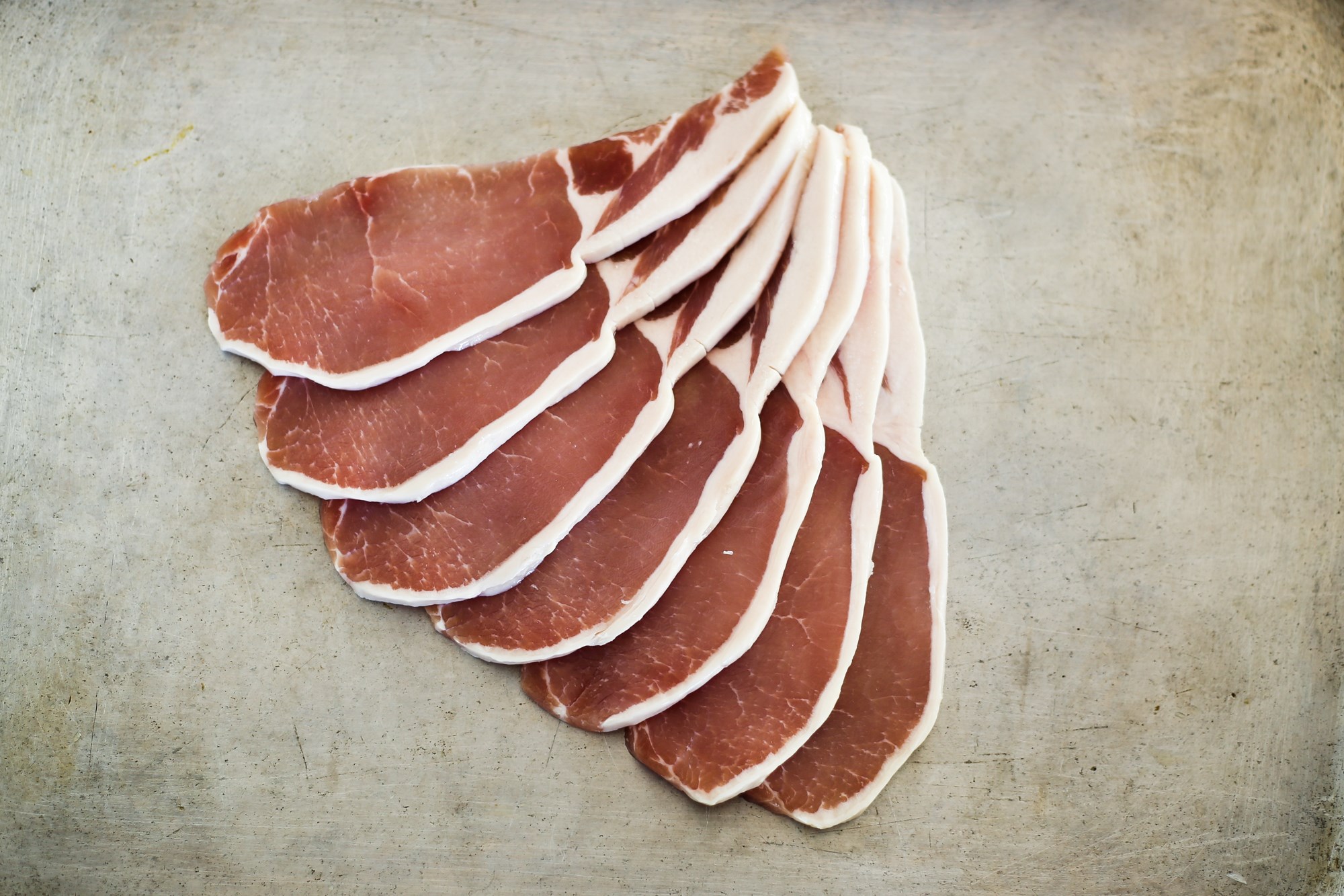 Dry cured back bacon slices (300g)