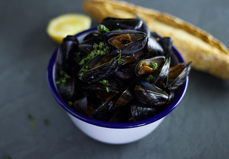 How to cook mussels