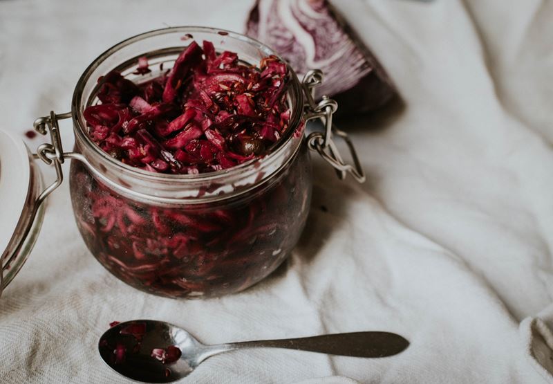 Quick Pickled Red Cabbage