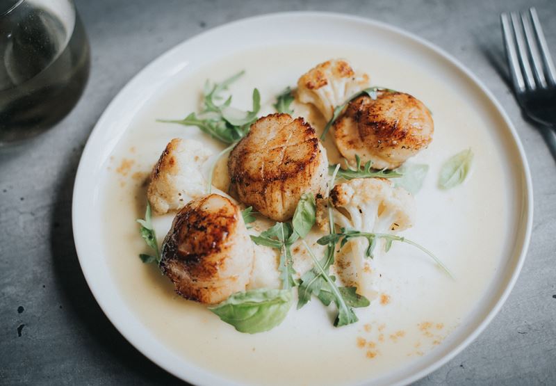 Michael Caines' Pan-fried Scallops Recipe
