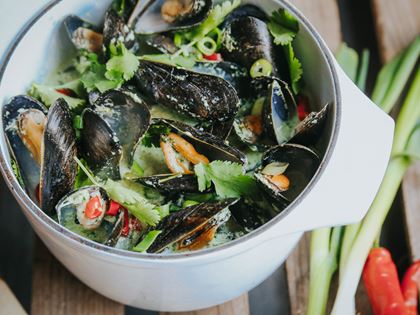 Mussels with Thai Spices Recipe image