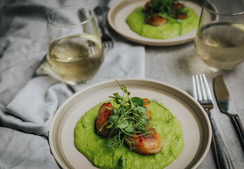 Scallops with Minted Peas Recipe