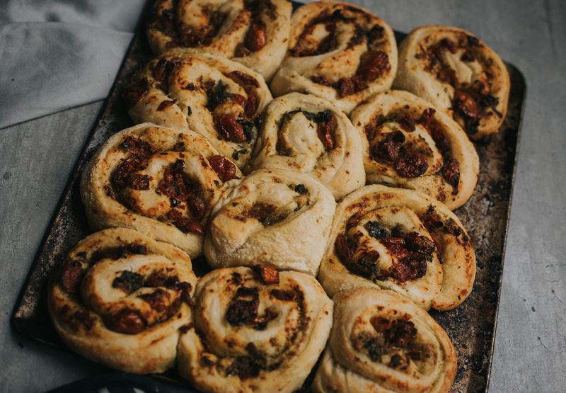 Basil & Tomato Tear-And-Share Bread