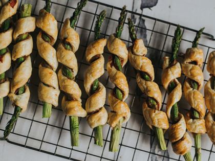 Serrano Asparagus Twists Recipe image