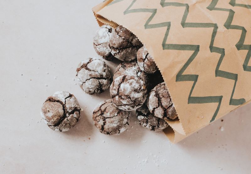 Choco Crinkle Cookies - An Edible Gift for Mum